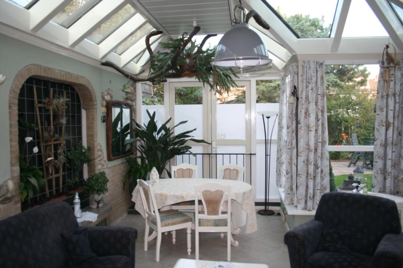 The Butterfly Luxe Appartement Met Private Parking Zandvoort Esterno foto